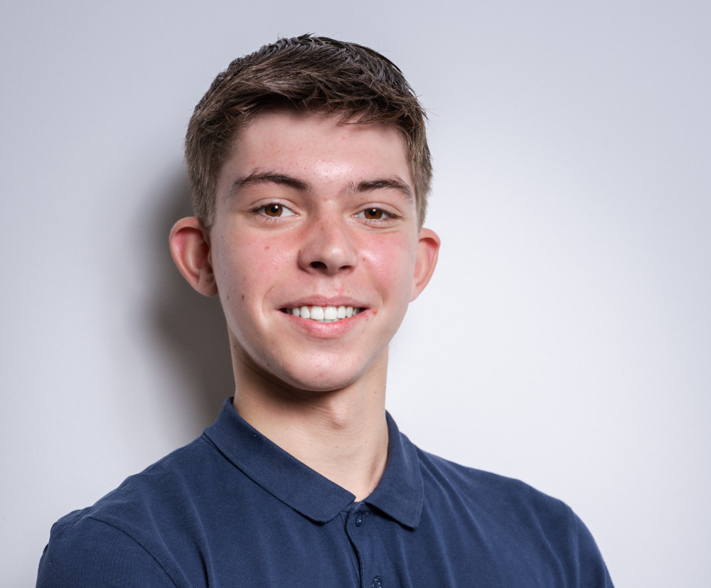 <center>Senna Buurveld</center>